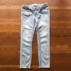 Freestyle | Boyfriend Fit Frayed Leg Hem Jeans